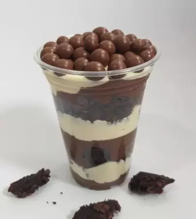 Felicidade no Copo,Chocopower Booll Brownie, Brigadeiro e Ninho